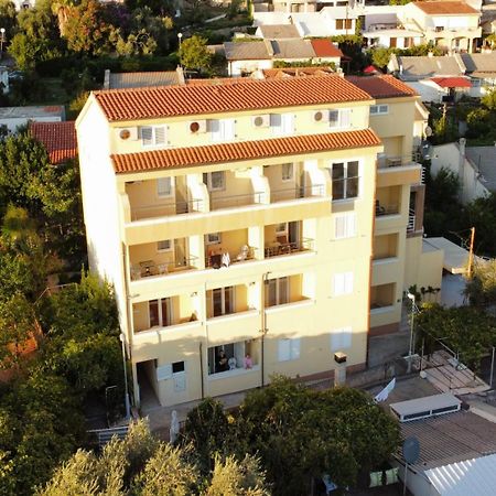 Vila Lena Petrovac Exterior foto