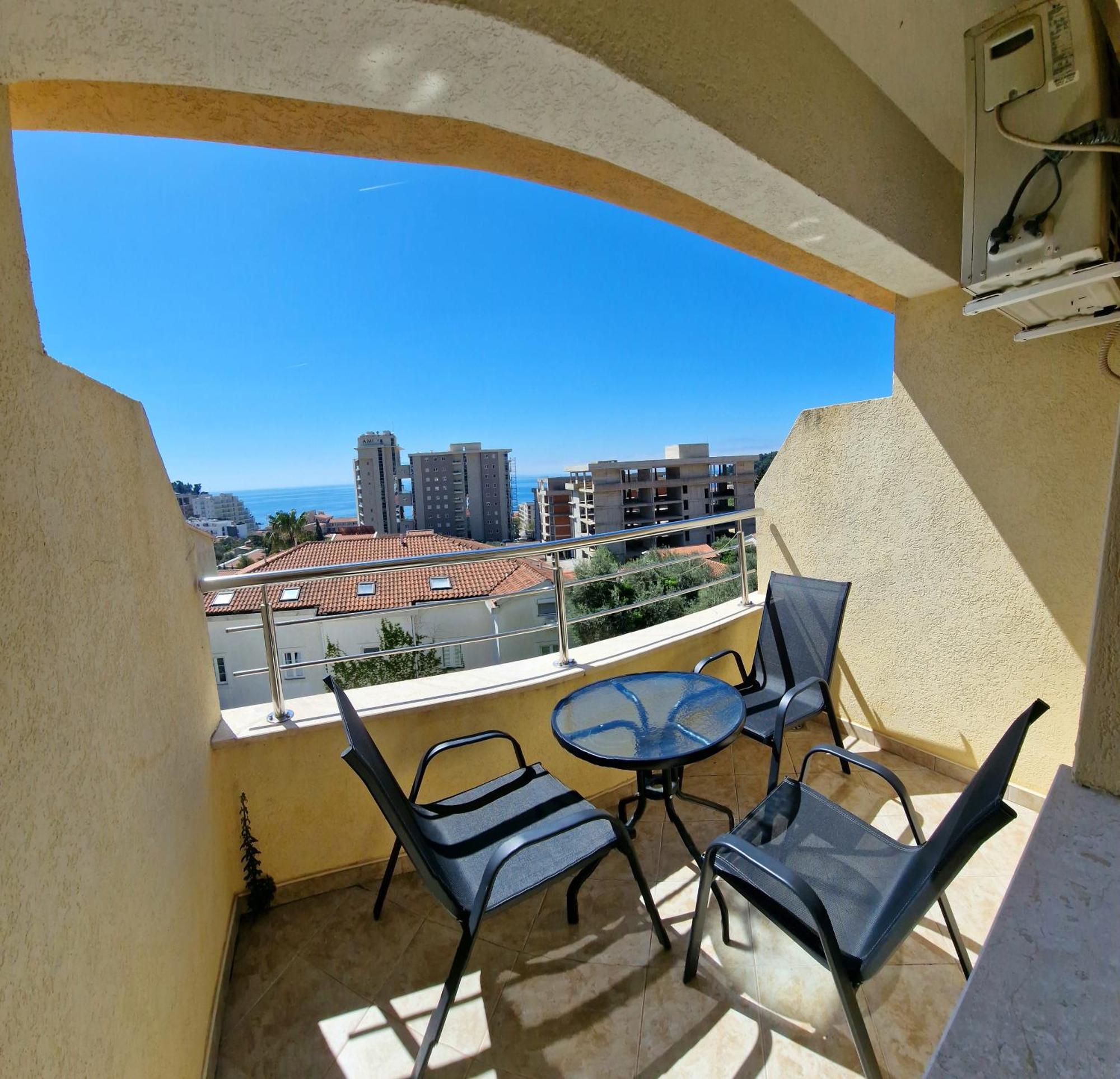 Vila Lena Petrovac Exterior foto